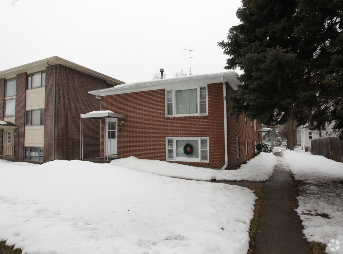 Building Photo - 1436 B St