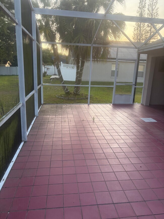 Foto del edificio - 3210 St Augustine Ct