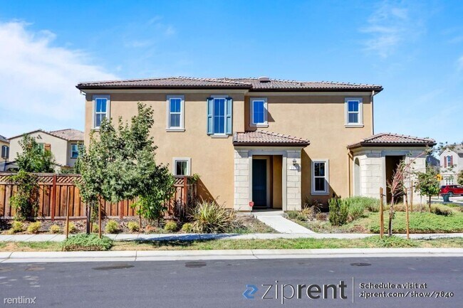 Foto del edificio - 4 br, 4 bath House - 553 E Solare Ave, Mou...