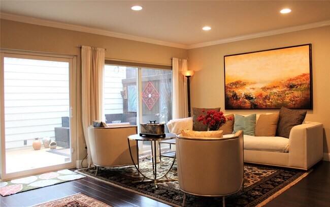 Foto del edificio - 1926 Augusta Dr