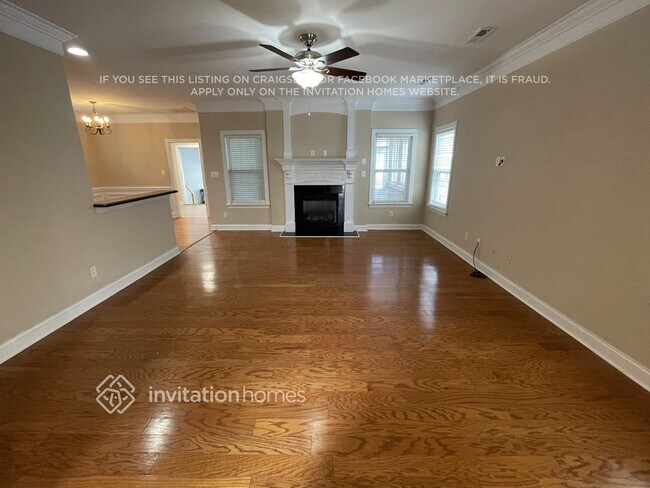 Foto del edificio - 6417 Hove Rd