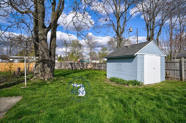 Building Photo - 4305 Pengelly Rd