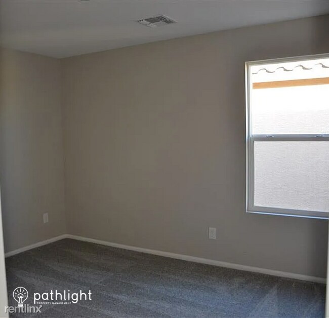 Foto del edificio - 4 br, 3 bath House - 944 E Dorrell Ln UNIT