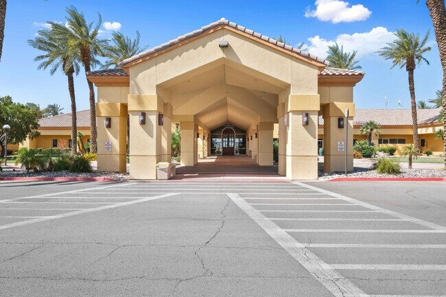 Foto del edificio - 39045 Tiffany Cir