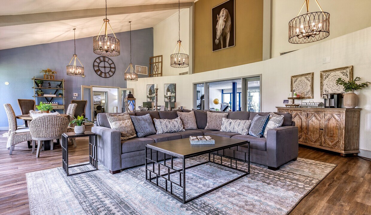 L'Estancia Apartment Homes - 3516 Coronado Dr Sarasota, FL 34231 |  Apartments.com, image size:1240x718