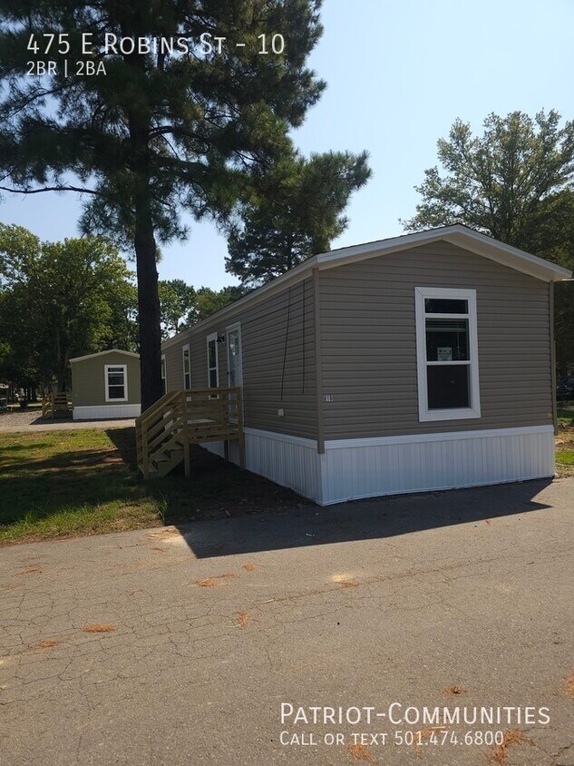 Foto principal - 475 E Robins St