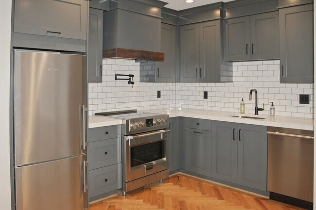 Foto del edificio - 1643 New Jersey Ave NW