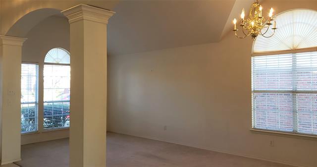 Building Photo - 1512 Westchase Dr