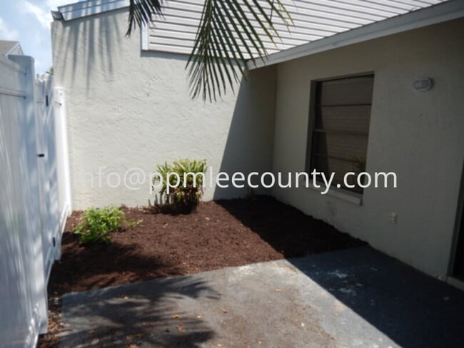 Building Photo - Freshly and Completely Renovated SW Cape Coral Condominium