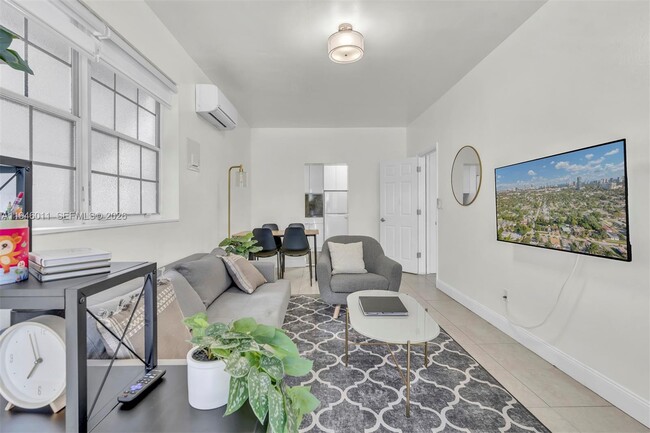 Foto del edificio - 709 SW 7th Ave