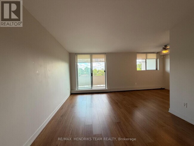 Building Photo - 4982 Crysler Ave