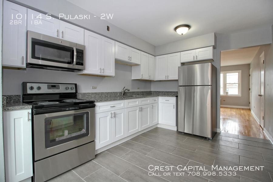 Primary Photo - 10114-16 S. Pulaski