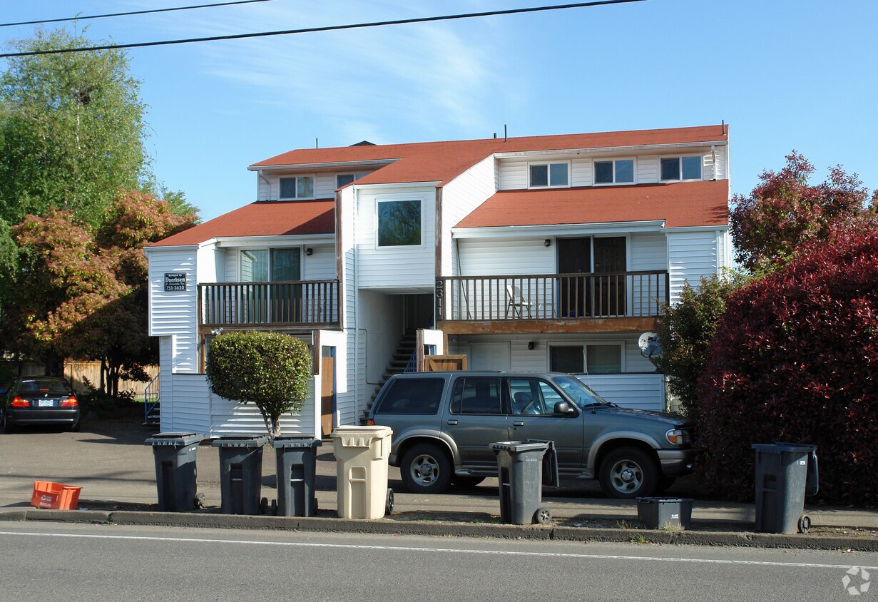 Building Photo - 2311 NW Grant Ave