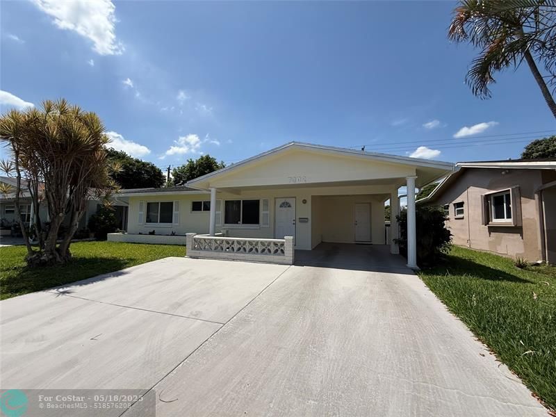 Primary Photo - 7302 NW 57th Ct