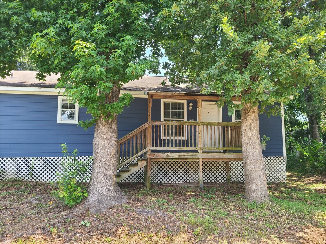 Foto principal - 801 Queenswood St