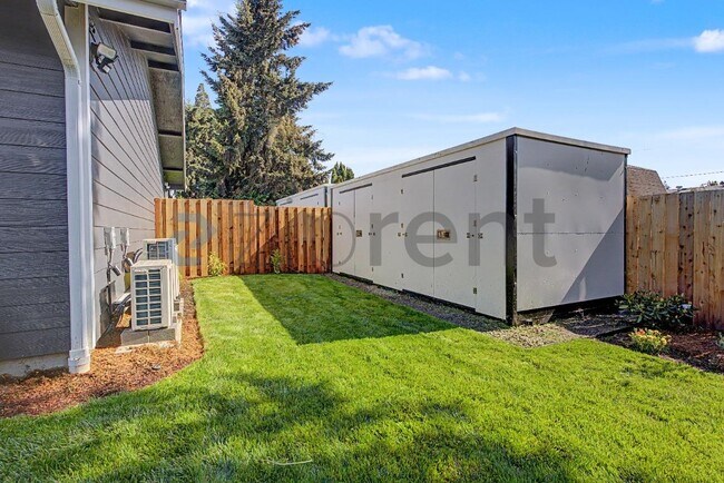 Foto del edificio - 4327 Arnold St NE