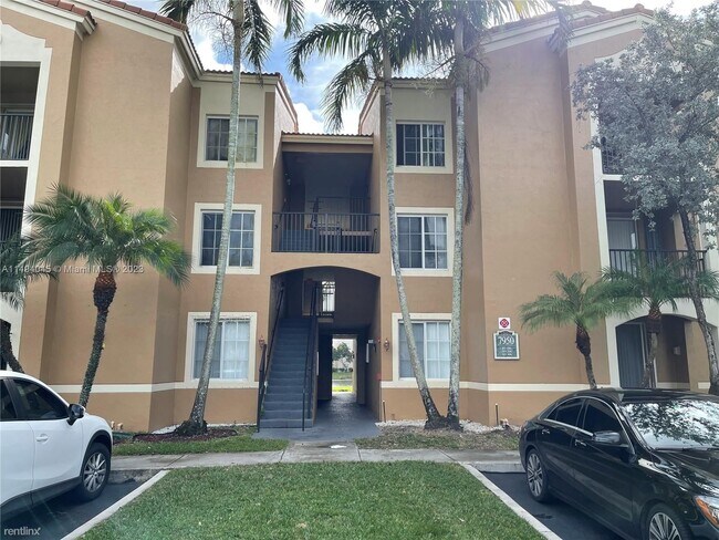 Foto del edificio - 3 br, 2 bath House - 7950 N Nob Hill Rd Ap...