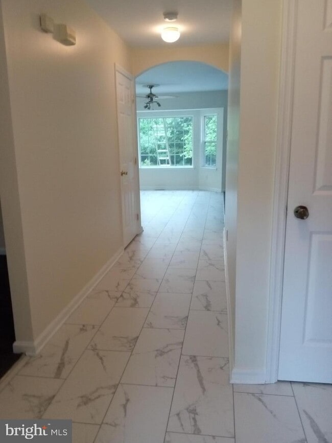 Building Photo - 468 Pennsylvania Ave