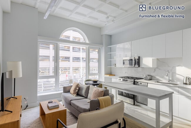 Building Photo - 188 N Wells St