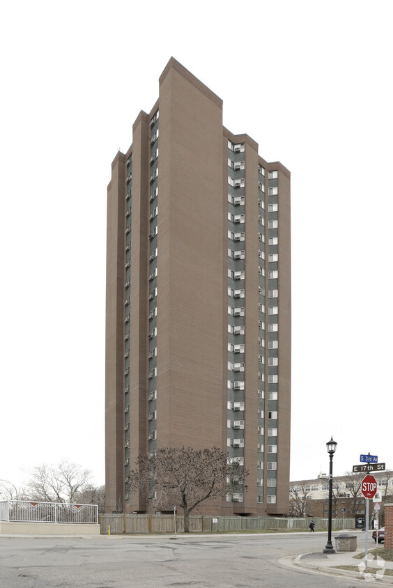 Building Photo - Third Avenue Towers