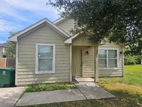 Building Photo - 4411 McKinley St