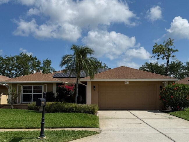Foto del edificio - 2311 Heron Cir