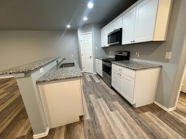 Foto del edificio - 1107 N Englewood Ave