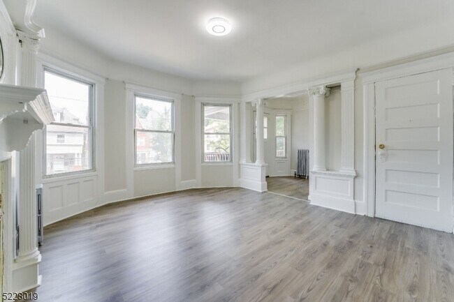 Foto del edificio - 854 S 15th St
