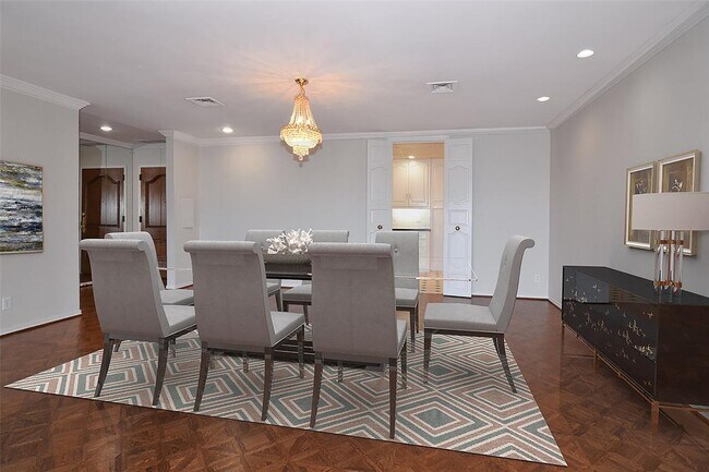 Building Photo - 6335 W Northwest Hwy