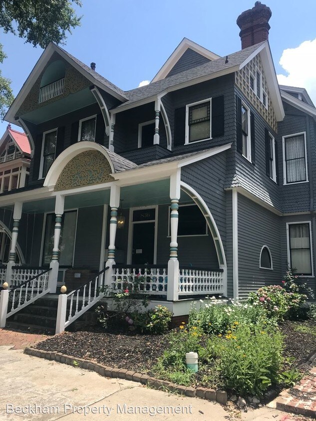 Primary Photo - 1 br, 1 bath House - 836-13 Greene Street