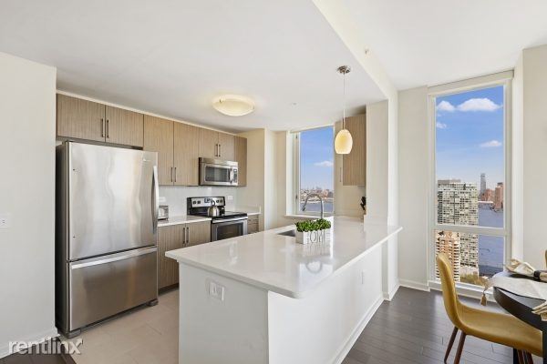 Foto del edificio - 413 Washington Blvd