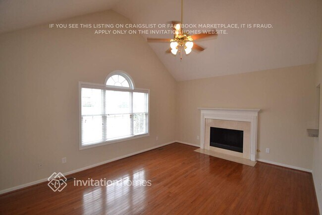 Foto del edificio - 4050 Lions Gate