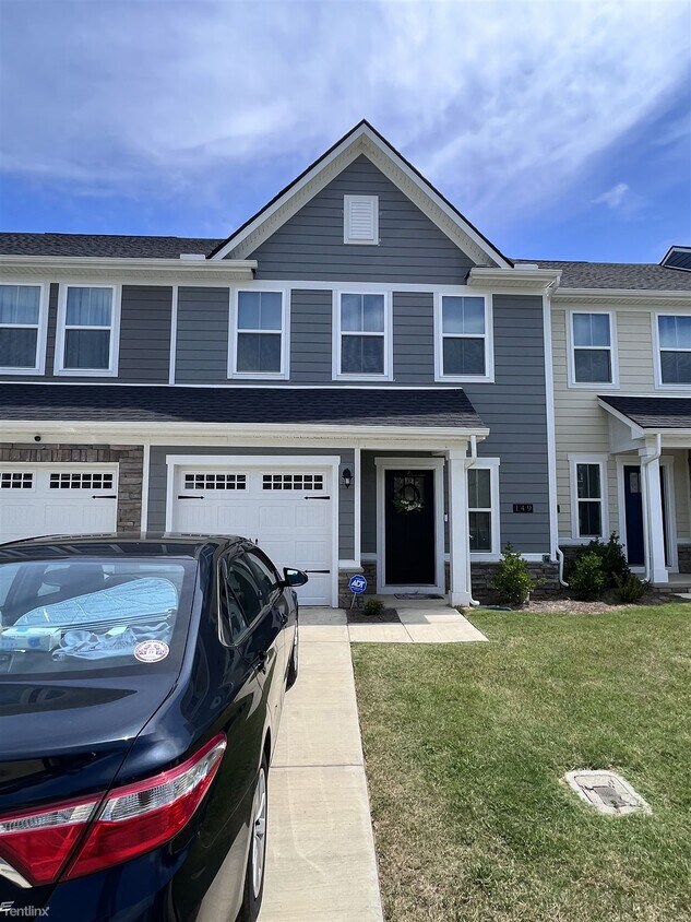 Foto principal - 3 br, 2.5 bath Townhome - 149 Keelon Gap Road