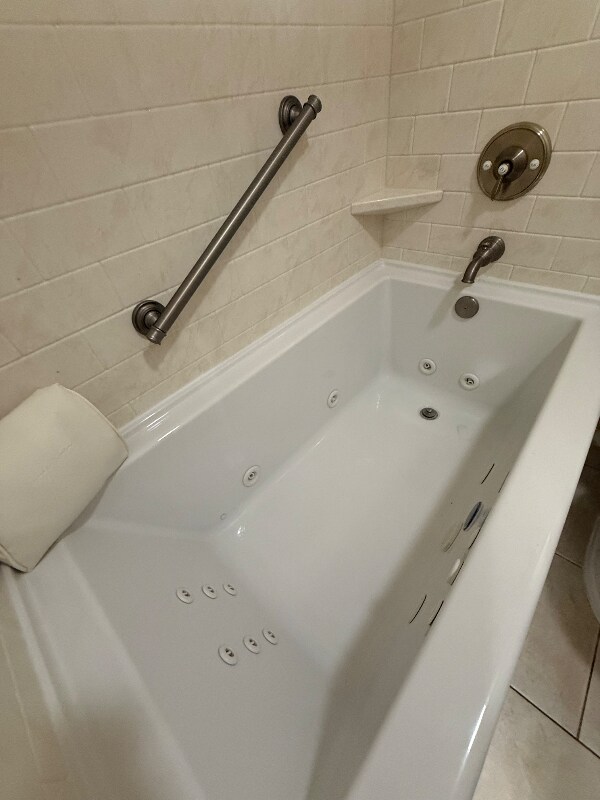 Foto del edificio - 13903 A Bardmoor Pl