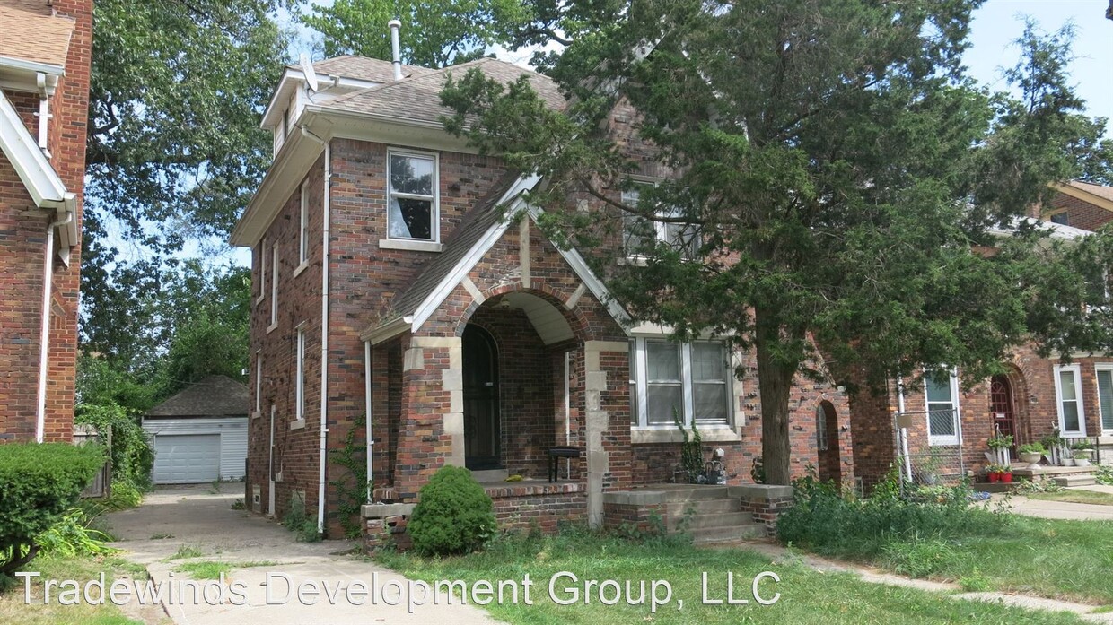 Primary Photo - 4 br, 2 bath House - 17544 Greenlawn Street