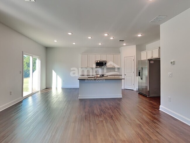 Building Photo - 779 Alcovy Ml Pk