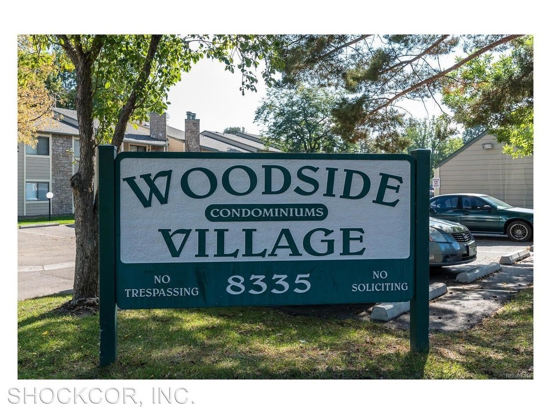 Foto principal - 8335 S Fairmount Dr