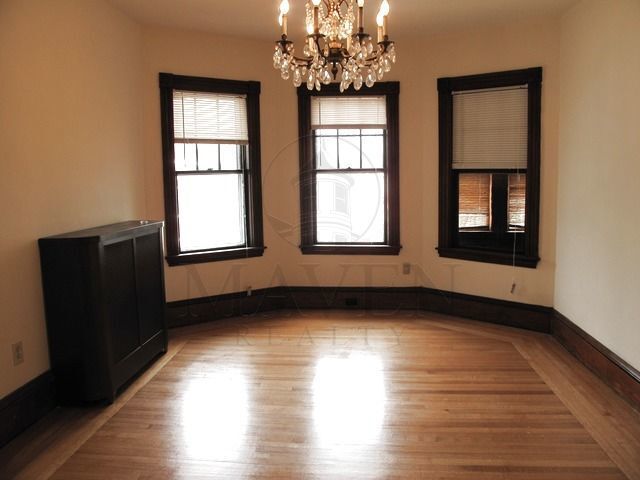 Foto del edificio - 36 Newbern Ave