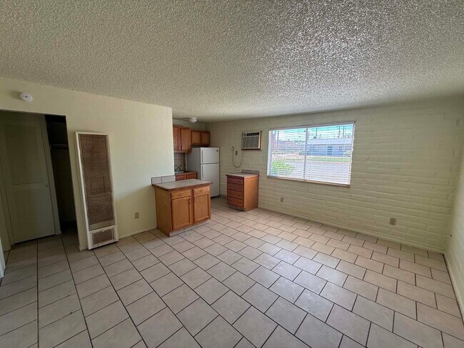 Foto del edificio - 5433 E 30th St