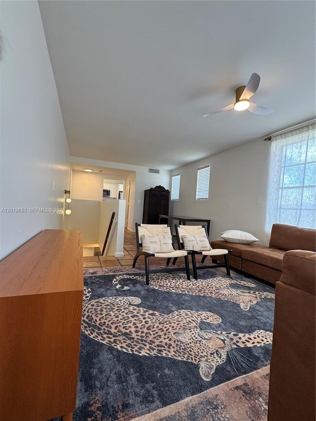 Building Photo - 1460 Ocean Dr