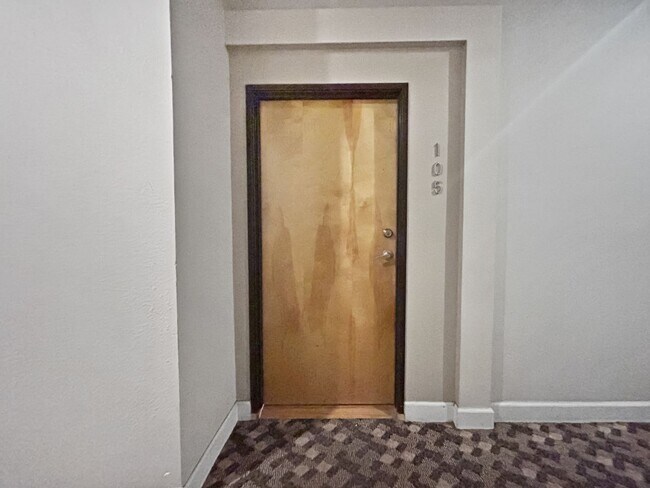 Building Photo - $0 DEPOSIT OPTION. 2 BED 2.5 BATH CONDO AT...