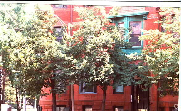 Building Photo - Pembroke Hall