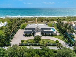 Building Photo - 477 S Beach Rd