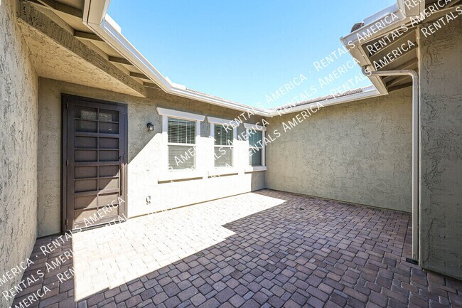 Building Photo - 44716 N 44th Ave
