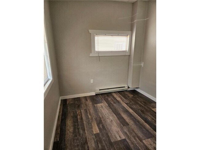 Foto del edificio - 1205 S Sibley Ave