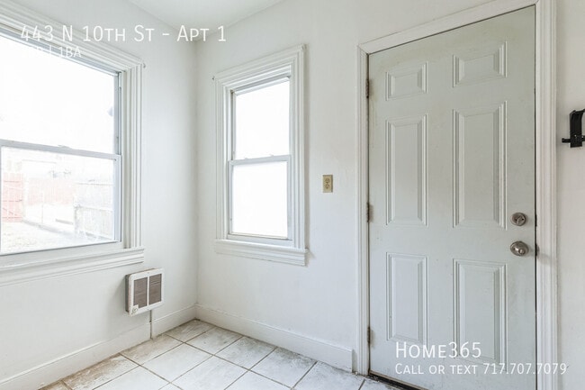 Building Photo - Cozy 1 bed 1 bath Apartment is Almost Here!