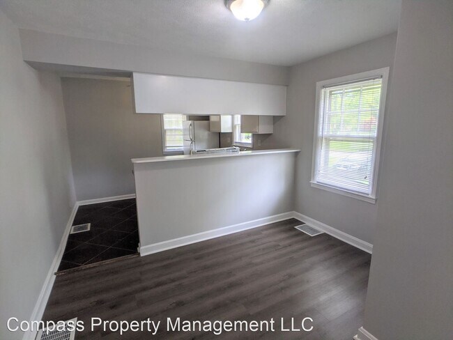 Building Photo - 2 br, 1 bath House - 2850 Medford Avenue