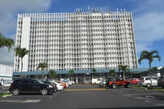 Building Photo - 46-283-283 Kahuhipa St