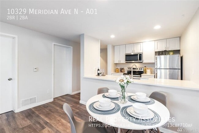 Photo - 10329 Meridian Ave N House