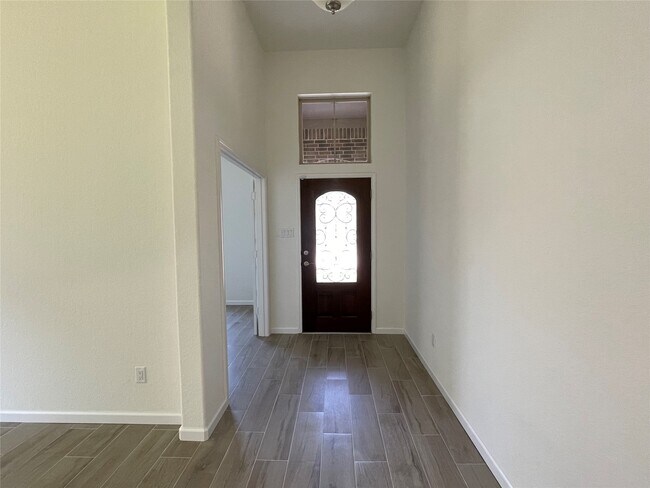Foto del edificio - 4118 Guild Meadows Dr